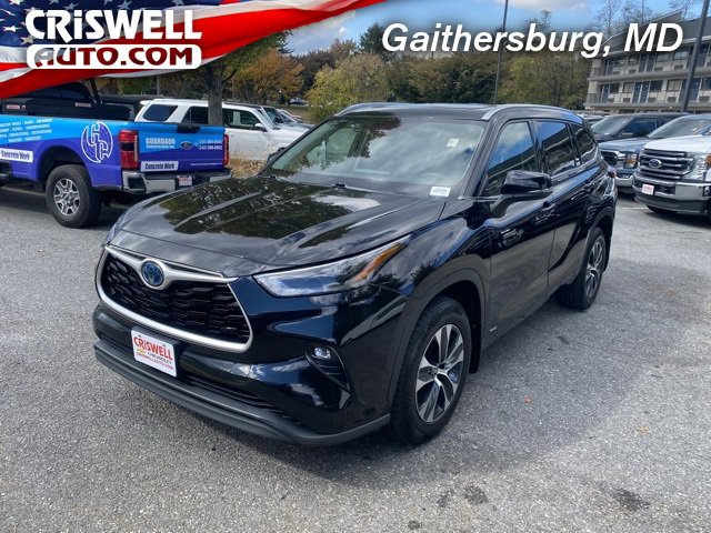 Used 2021 Toyota Highlander XLE image 1