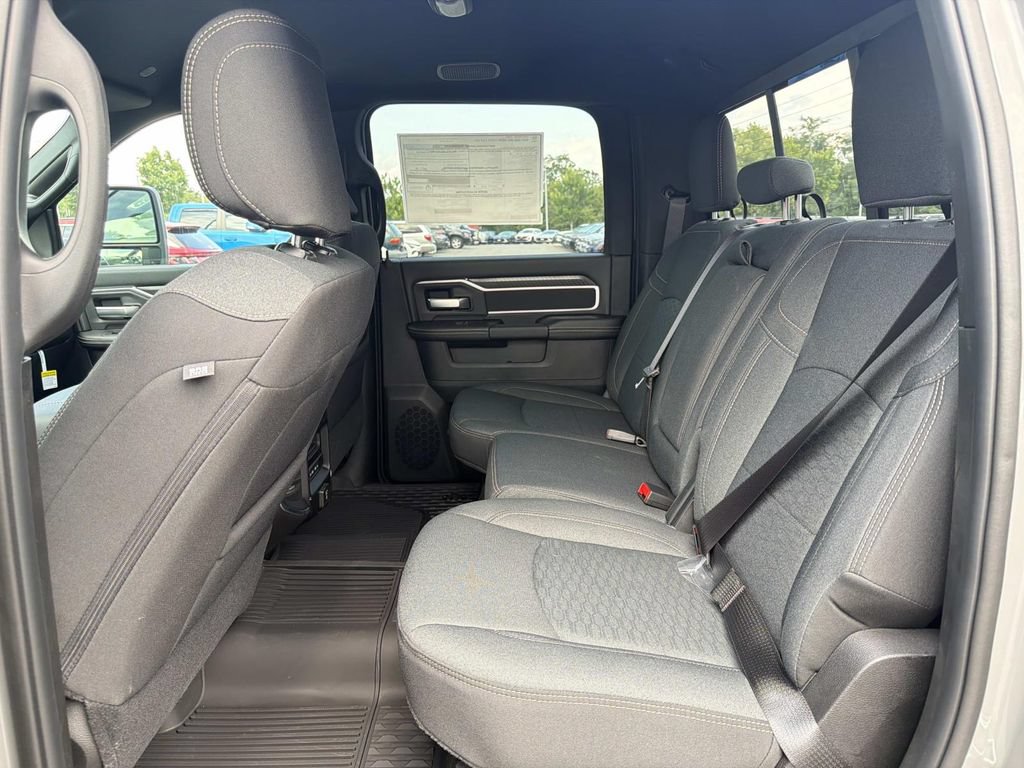 New 2026 RAM 2500 Big Horn AWD/4WD image 23