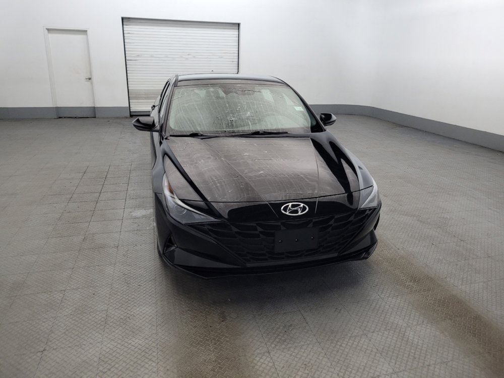 Used 2021 Hyundai Elantra SE w/ Cargo Package FWD image 14