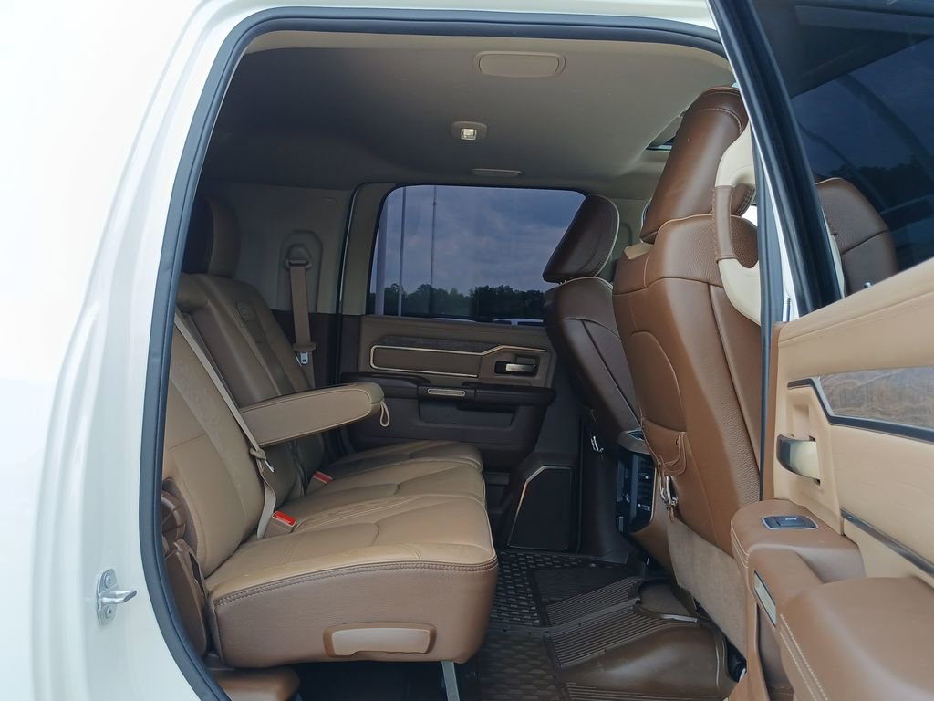Used 2022 RAM 2500 Limited AWD/4WD image 28