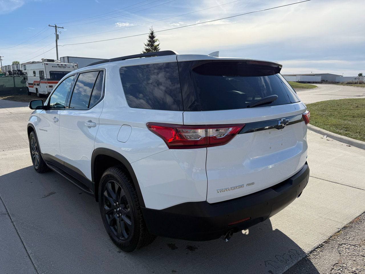 Used 2019 Chevrolet Traverse RS image 9