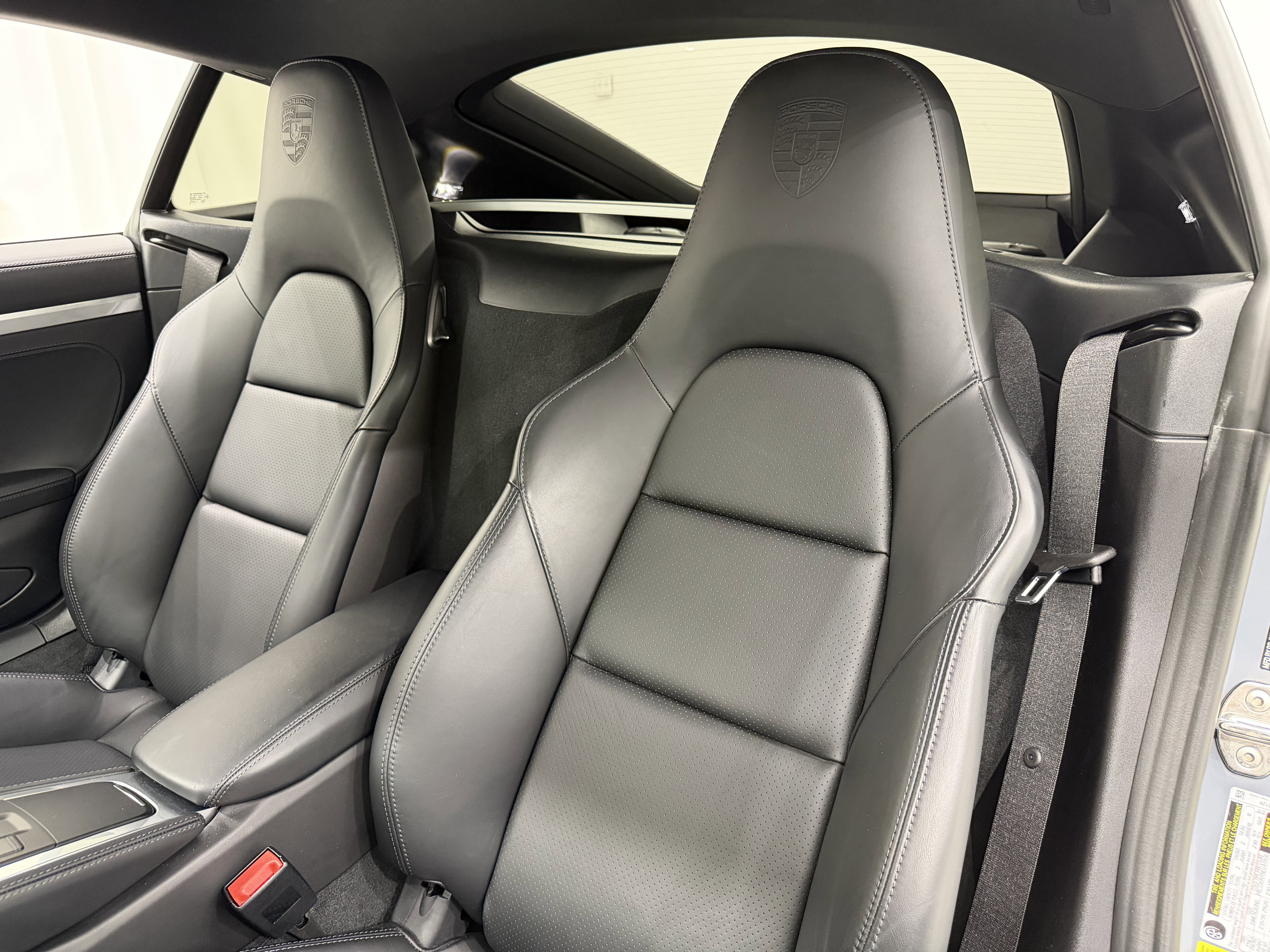 Certified 2025 Porsche 718 Cayman S image 5