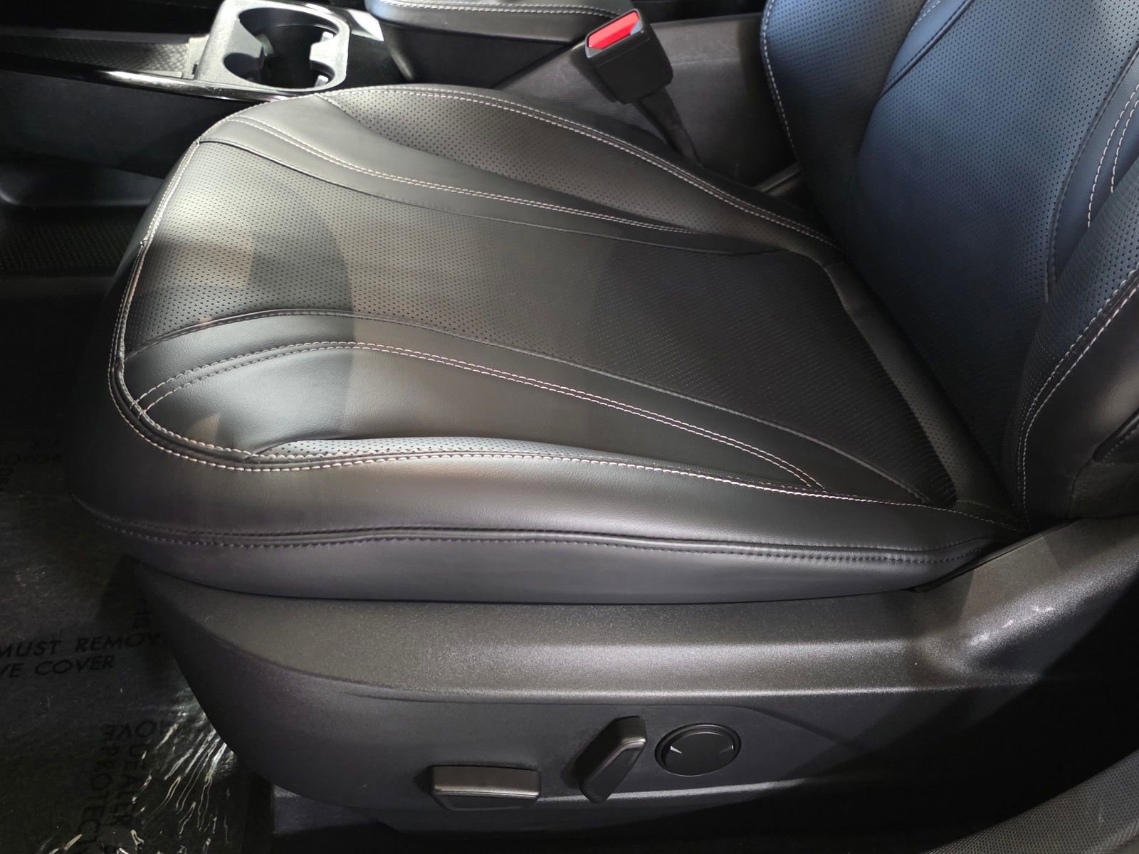 Used 2022 Ford Mustang Mach-E Premium image 24