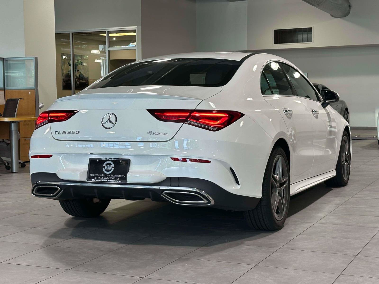 Certified 2022 Mercedes-Benz CLA 250 4MATIC image 3