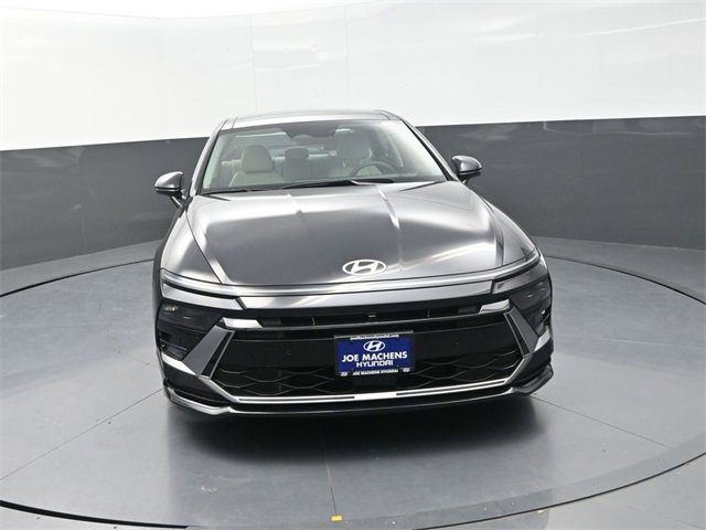 New 2026 Hyundai Sonata Limited image 3