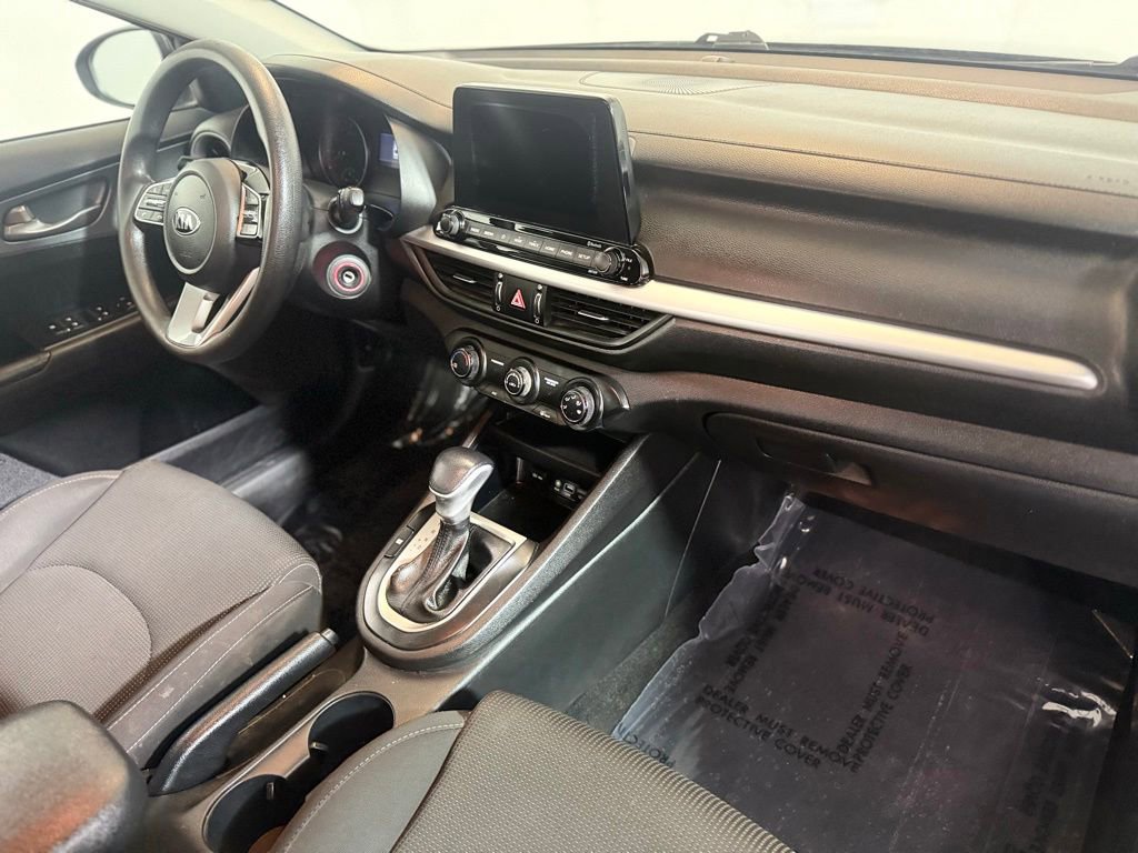 Used 2020 Kia Forte LXS FWD image 22