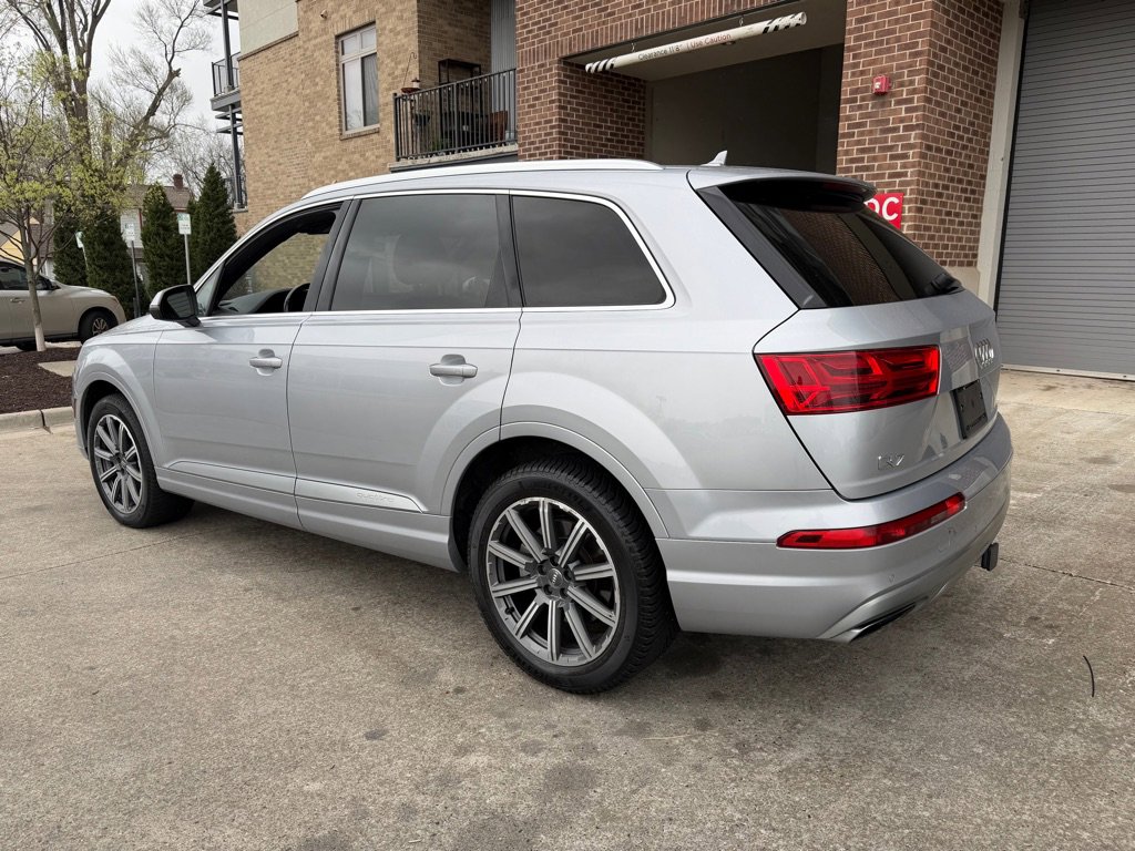 Used 2019 Audi Q7 3.0T Premium w/ Convenience Package AWD/4WD image 5