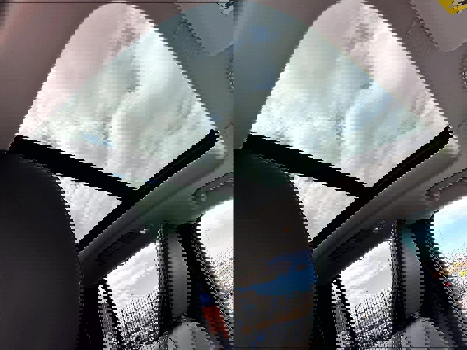 Used 2023 Volvo XC90 T8 Ultimate w/ Protection Package image 25