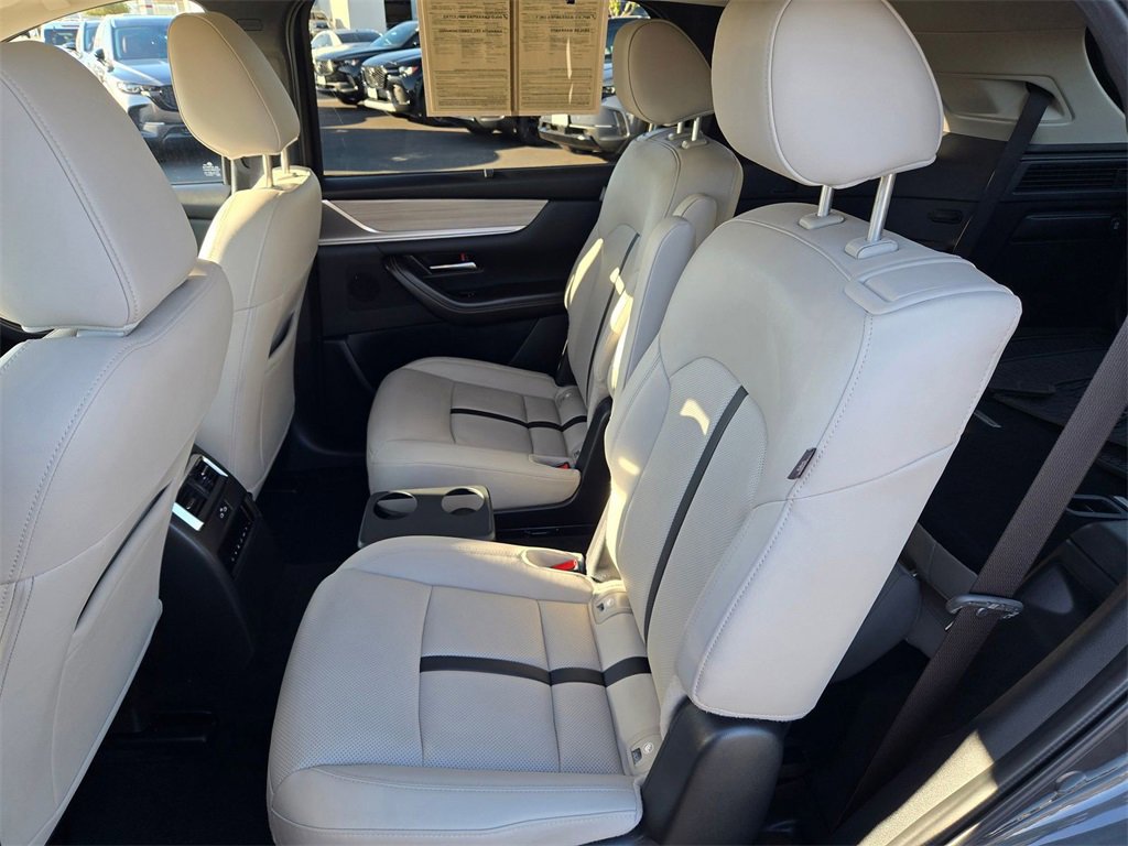 Certified 2024 MAZDA CX-90 Plug-In Hybrid w/ Preferred image 10