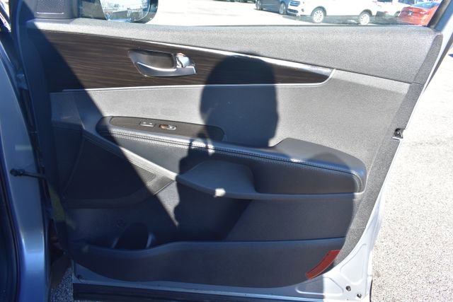Used 2019 Kia Sorento EX image 45