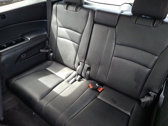 Used 2017 Honda Pilot Touring image 11