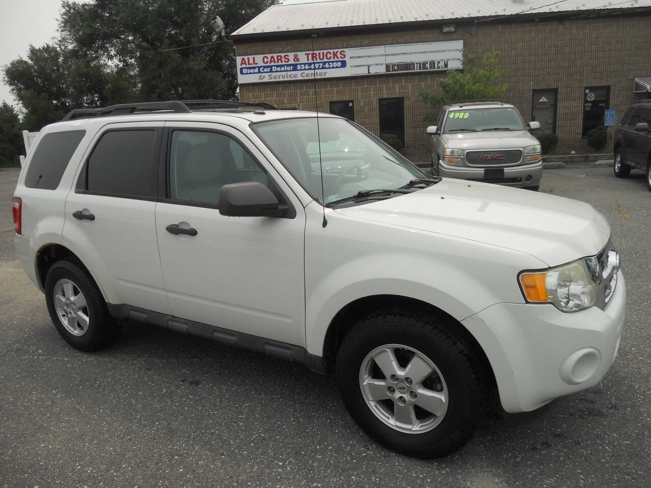 Used 2011 Ford Escape XLT w/ 203A Rapid Spec Order Code FWD image 6