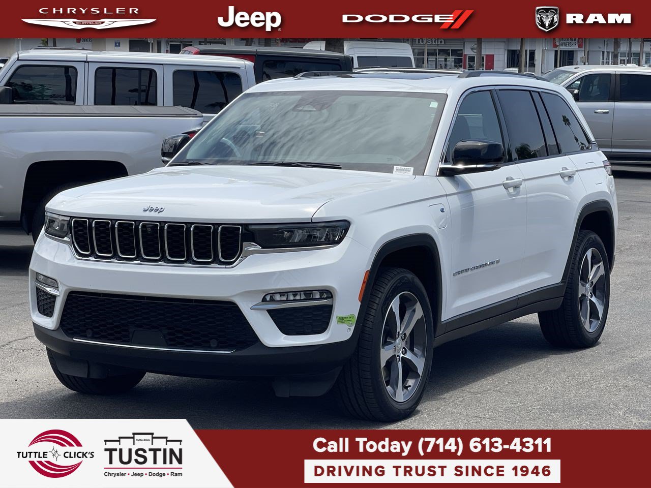 Used 2023 Jeep Grand Cherokee 4WD 4xe w/ Luxury Tech Group II image 3