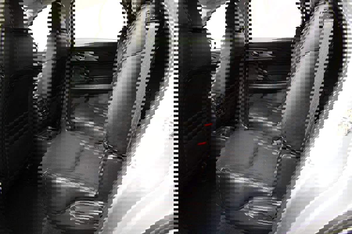 Used 2023 MAZDA CX-9 Touring image 32