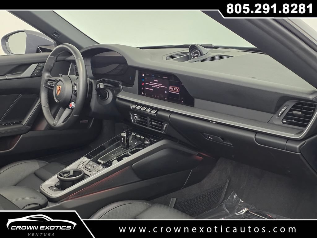 Used 2025 Porsche 911 Carrera w/ Premium Package RWD image 40