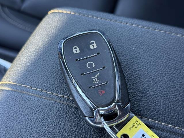 Used 2023 Chevrolet Traverse LT FWD image 33