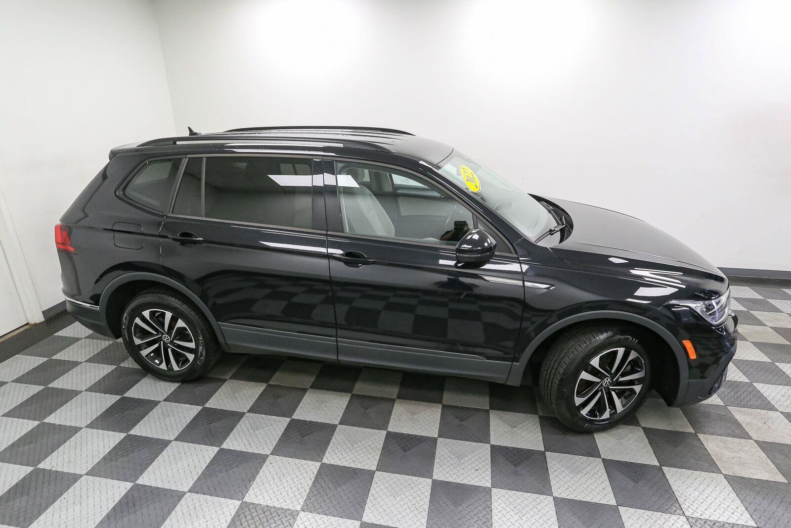 Certified 2022 Volkswagen Tiguan S AWD/4WD image 6
