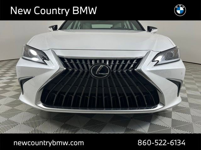Used 2023 Lexus ES 300h w/ Premium Package FWD image 25