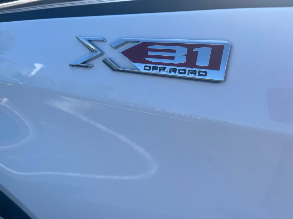 Used 2020 GMC Sierra 1500 SLT w/ SLT Premium Plus Package AWD/4WD image 16