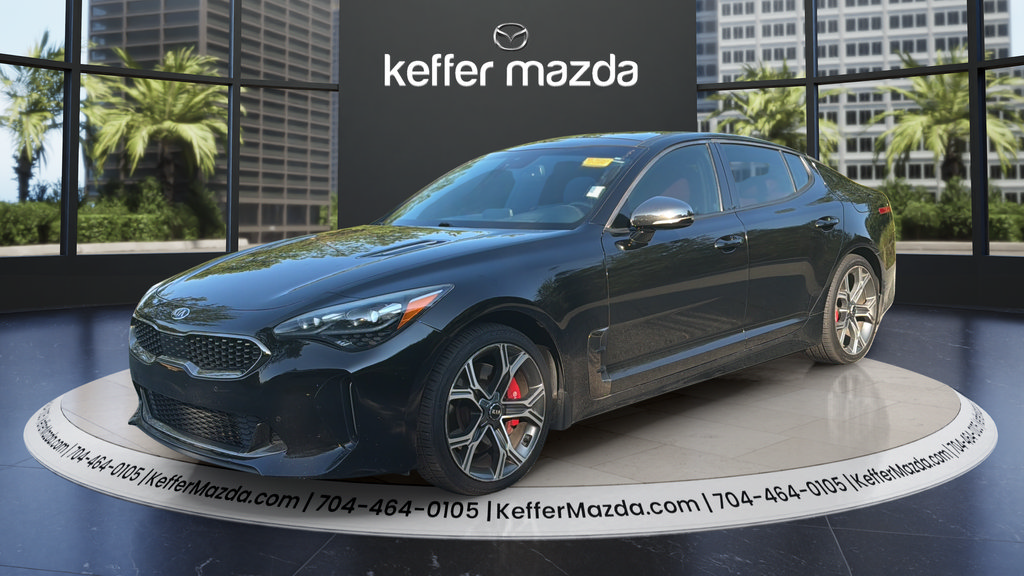 Used 2018 Kia Stinger GT2 AWD/4WD image 3