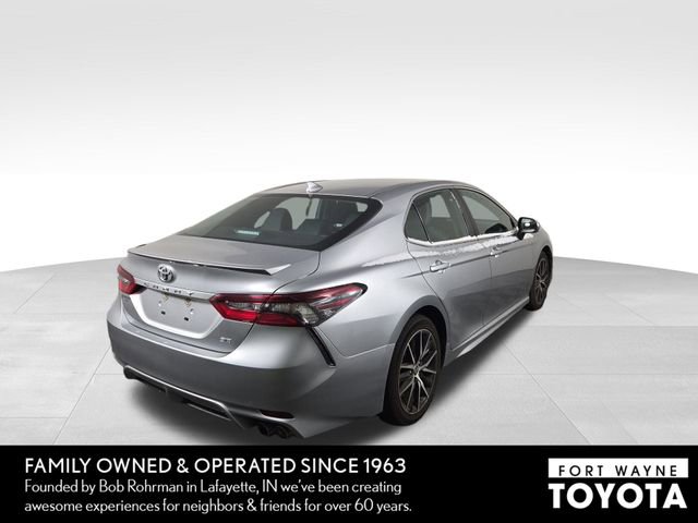 Used 2024 Toyota Camry SE image 7