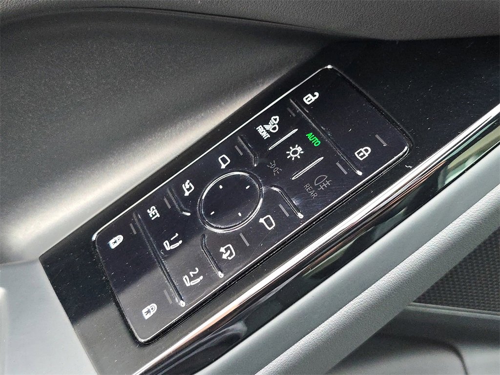 New 2025 Audi Q6 e-tron Premium Plus w/ Premium Plus image 29