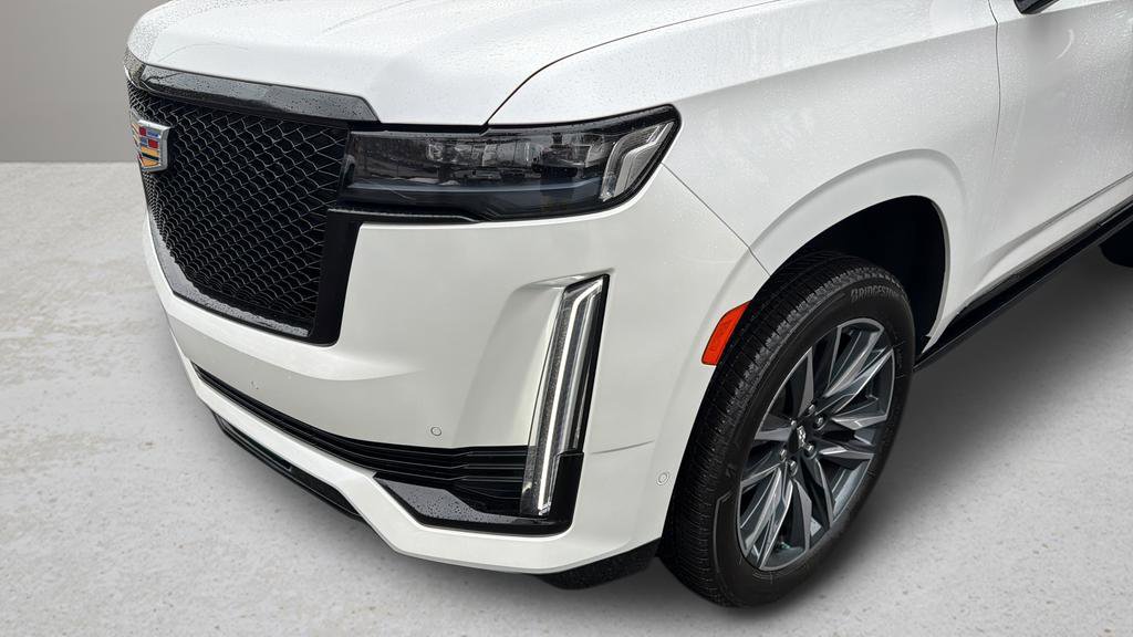 Certified 2023 Cadillac Escalade Sport w/ Touring Package image 9