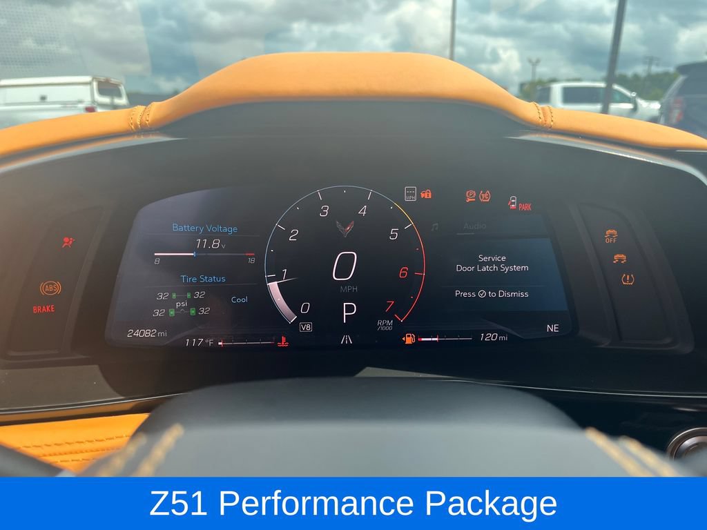 Used 2021 Chevrolet Corvette Stingray Premium Conv w/ Z51 Performance Package RWD image 19