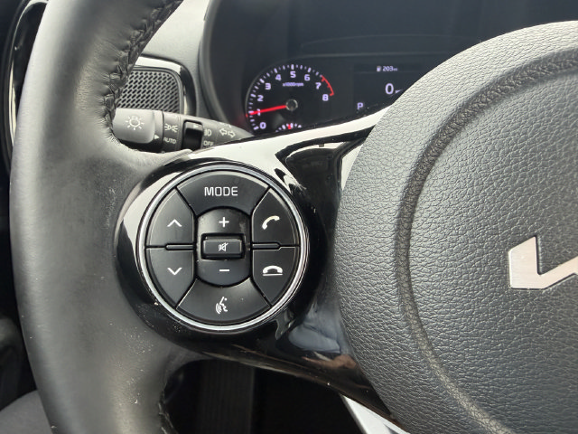 Used 2022 Kia Soul EX FWD image 31