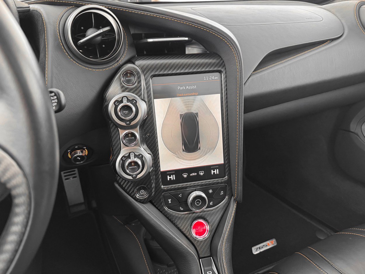 Used 2022 McLaren 765LT image 29
