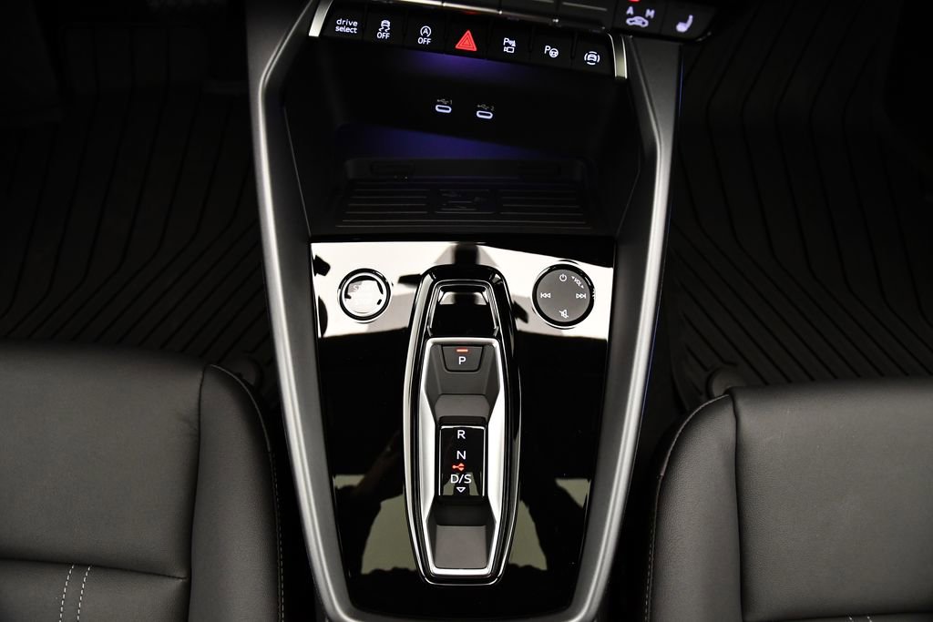 Certified 2025 Audi A3 2.0T Premium image 30