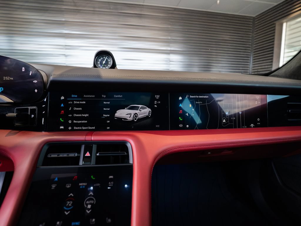 Certified 2023 Porsche Taycan GTS AWD/4WD image 18