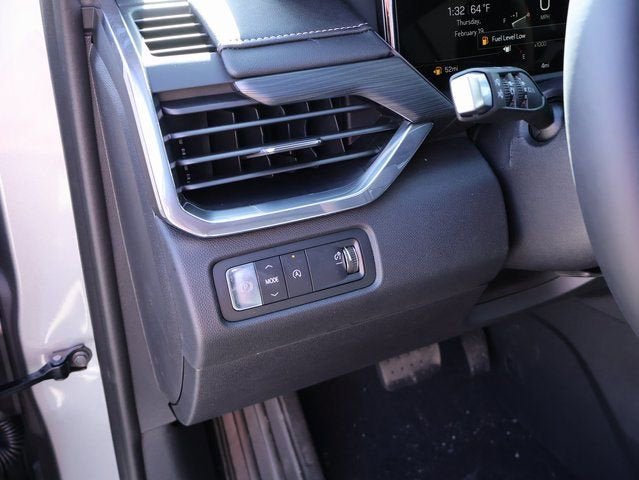 New 2026 GMC Acadia Elevation w/ Elevation Premium Package FWD image 32