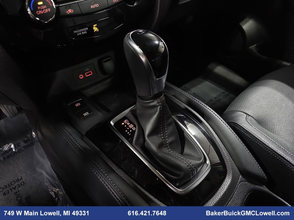 Used 2020 Nissan Rogue SL image 26