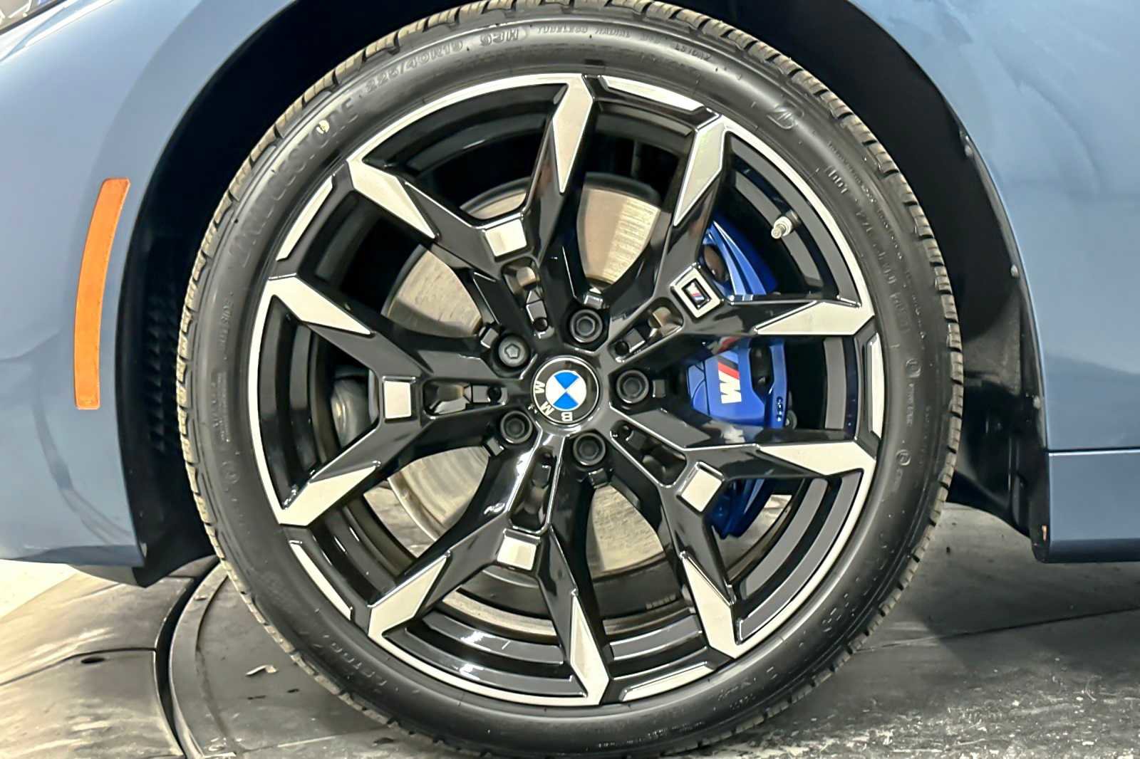 Used 2025 BMW 440i xDrive Coupe w/ Premium Package image 26