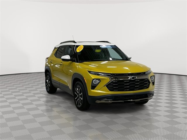 Certified 2025 Chevrolet TrailBlazer ACTIV w/ Convenience Package image 2