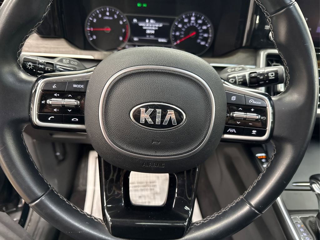 Used 2021 Kia Sorento EX w/ EX AWD X-Line Package image 25