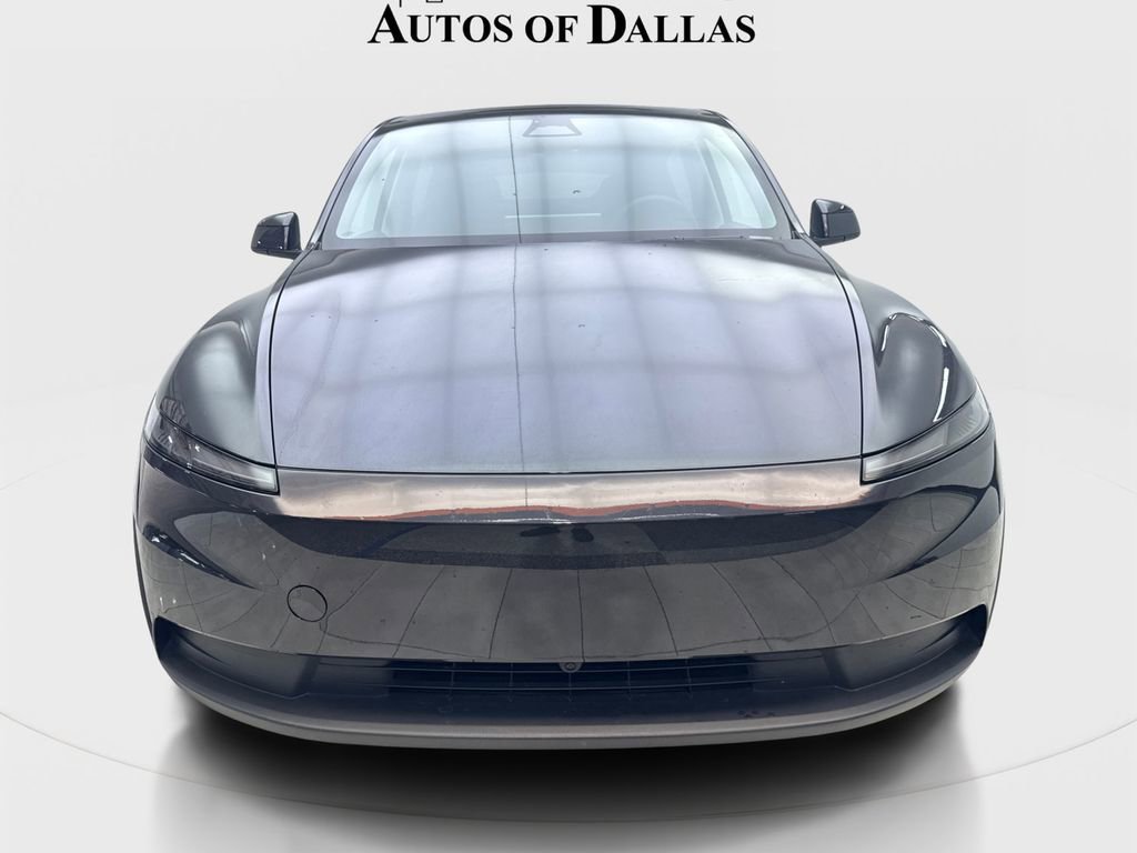 Used 2026 Tesla Model Y 2WD image 3