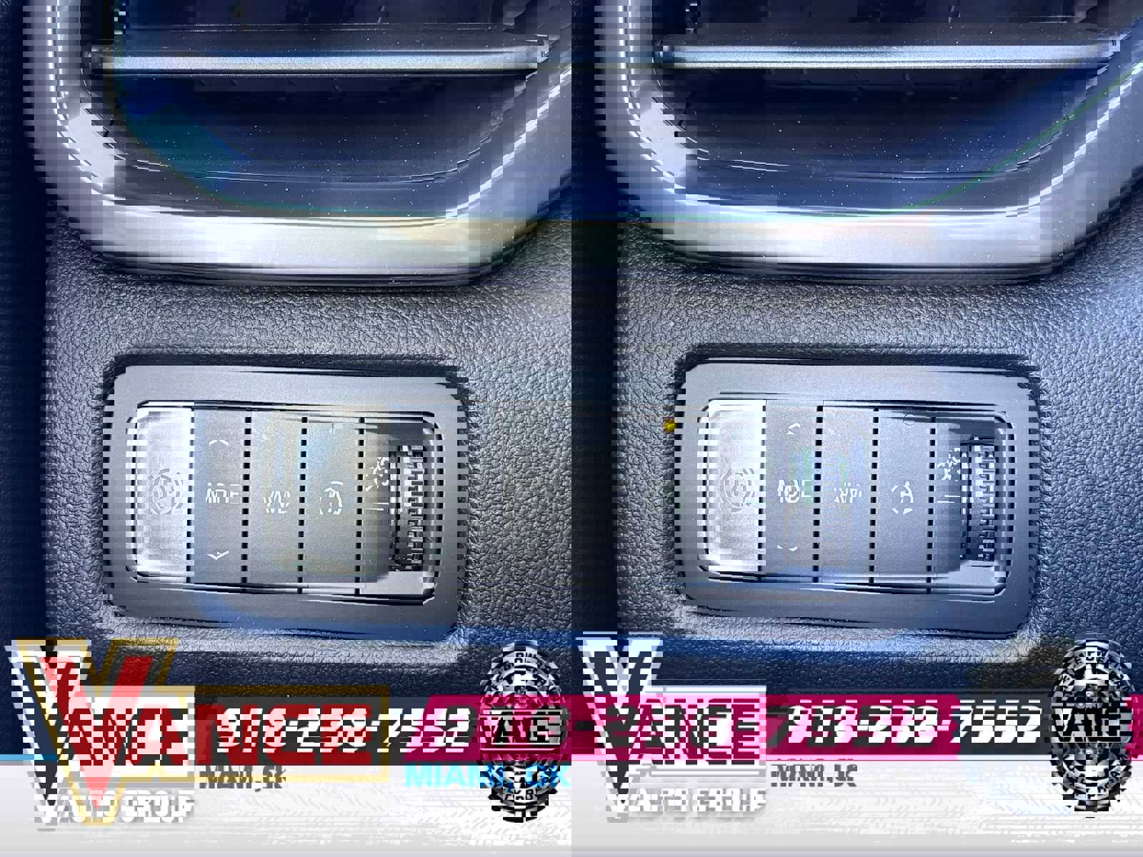 New 2026 GMC Acadia AT4 w/ Luxury Package image 33