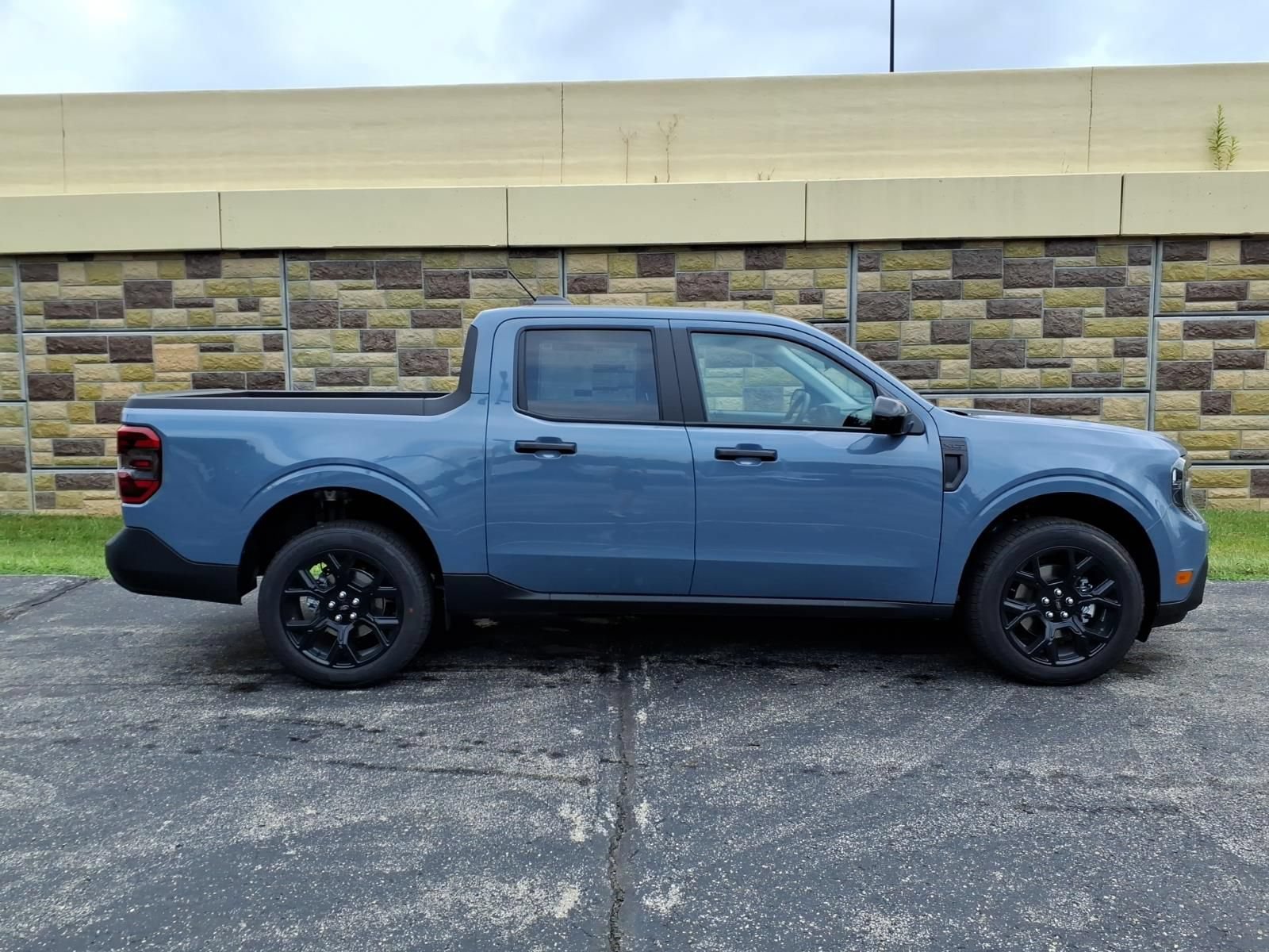 New 2026 Ford Maverick XLT w/ Equipment Group 301A AWD/4WD image 12