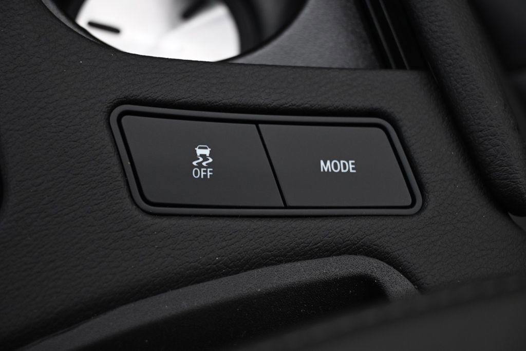 New 2025 Cadillac XT5 Sportv w/ LPO, Red Accent Package image 32