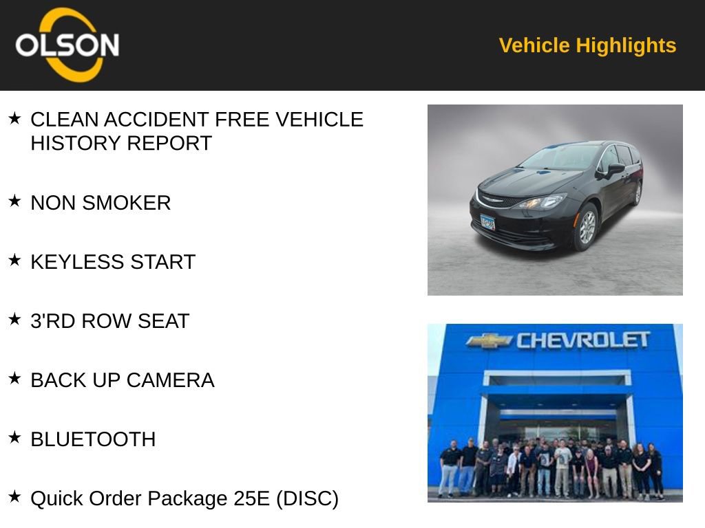 Used 2017 Chrysler Pacifica LX image 2