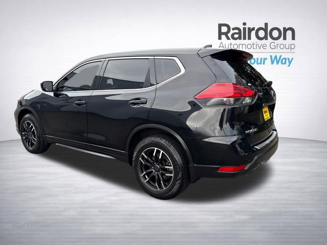 Used 2017 Nissan Rogue S image 5