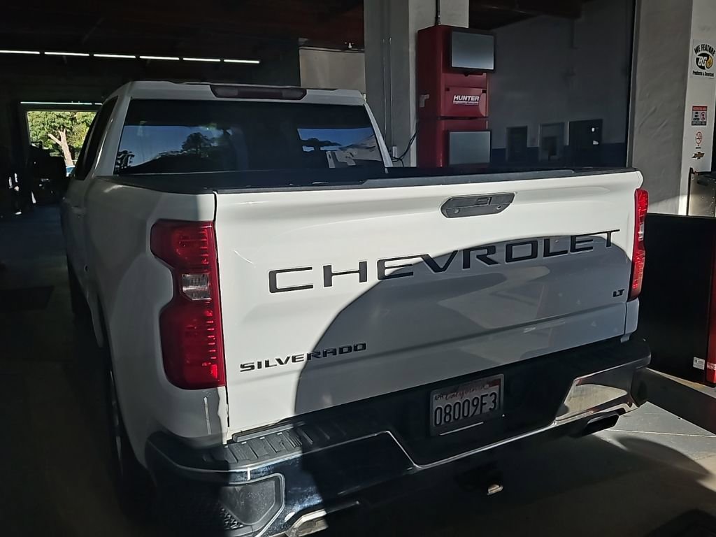 Used 2020 Chevrolet Silverado 1500 LT w/ Convenience Package image 6