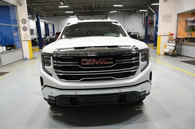New 2026 GMC Sierra 1500 SLT w/ SLT Premium Plus Package image 2