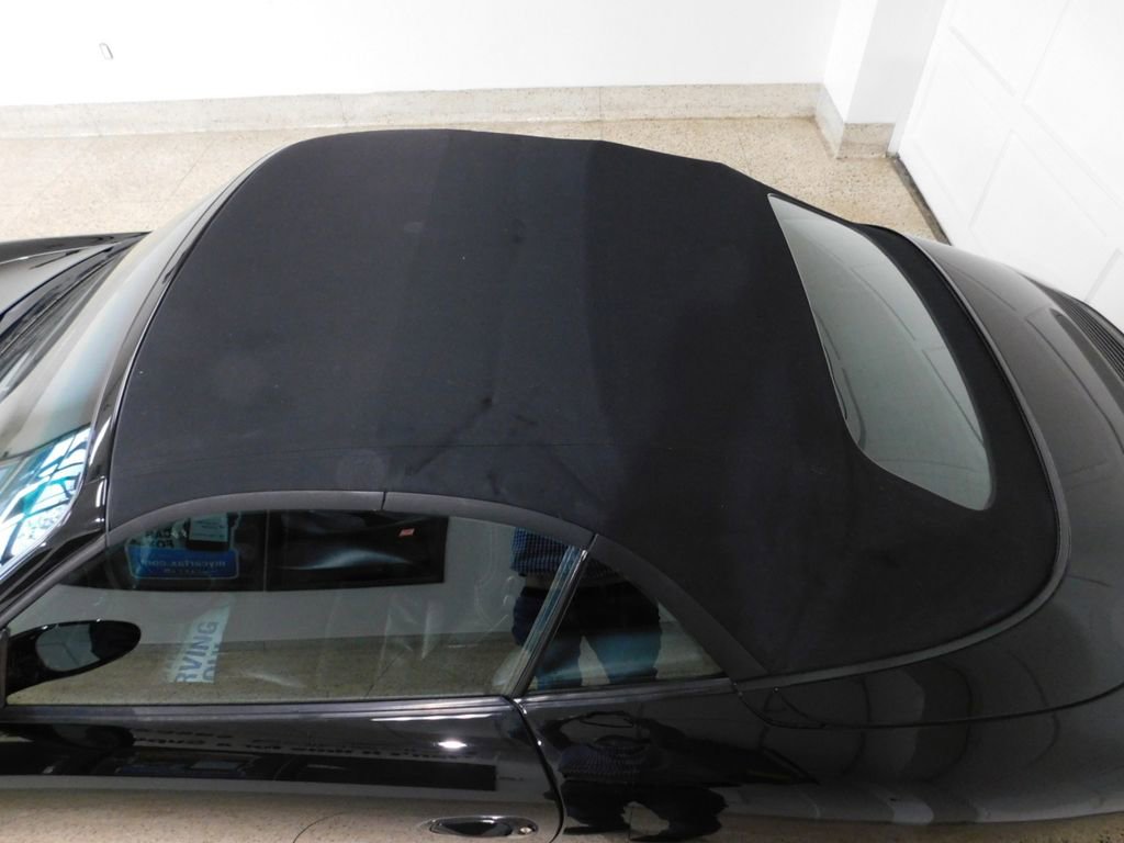 Used 2004 Porsche 911 Carrera RWD image 33