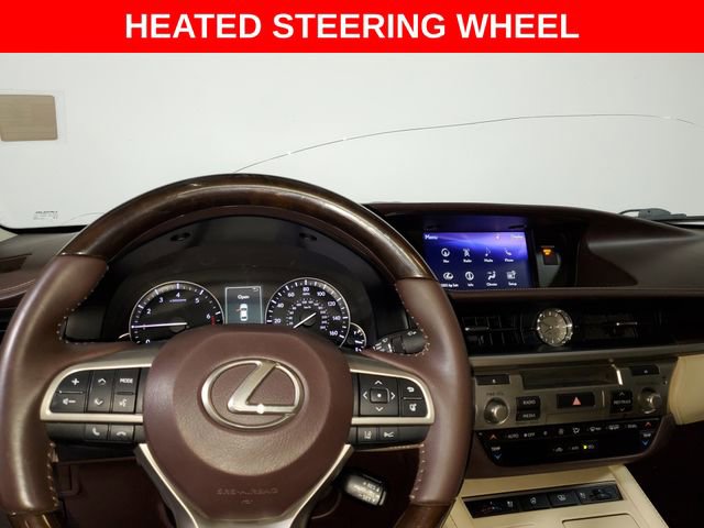 Used 2017 Lexus ES 350 w/ Luxury Package image 13