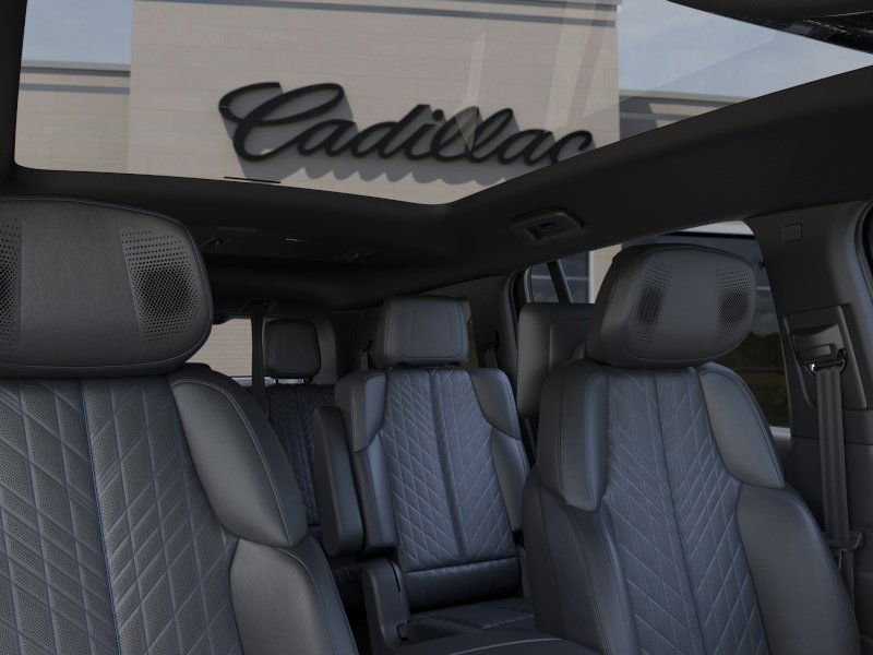 New 2025 Cadillac Escalade IQ Luxury 1 w/ Smart Trailering package image 24