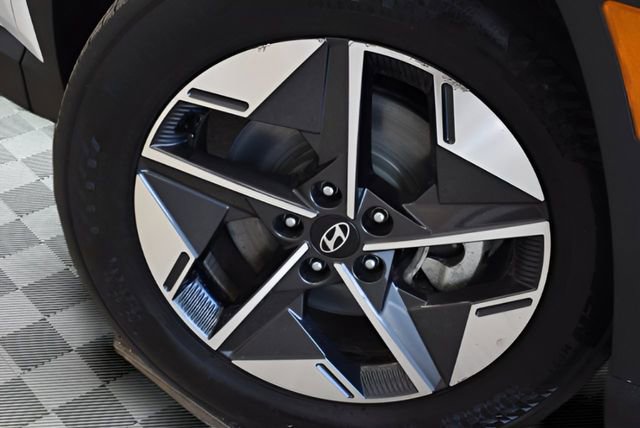 Used 2025 Hyundai Tucson SEL AWD/4WD image 29