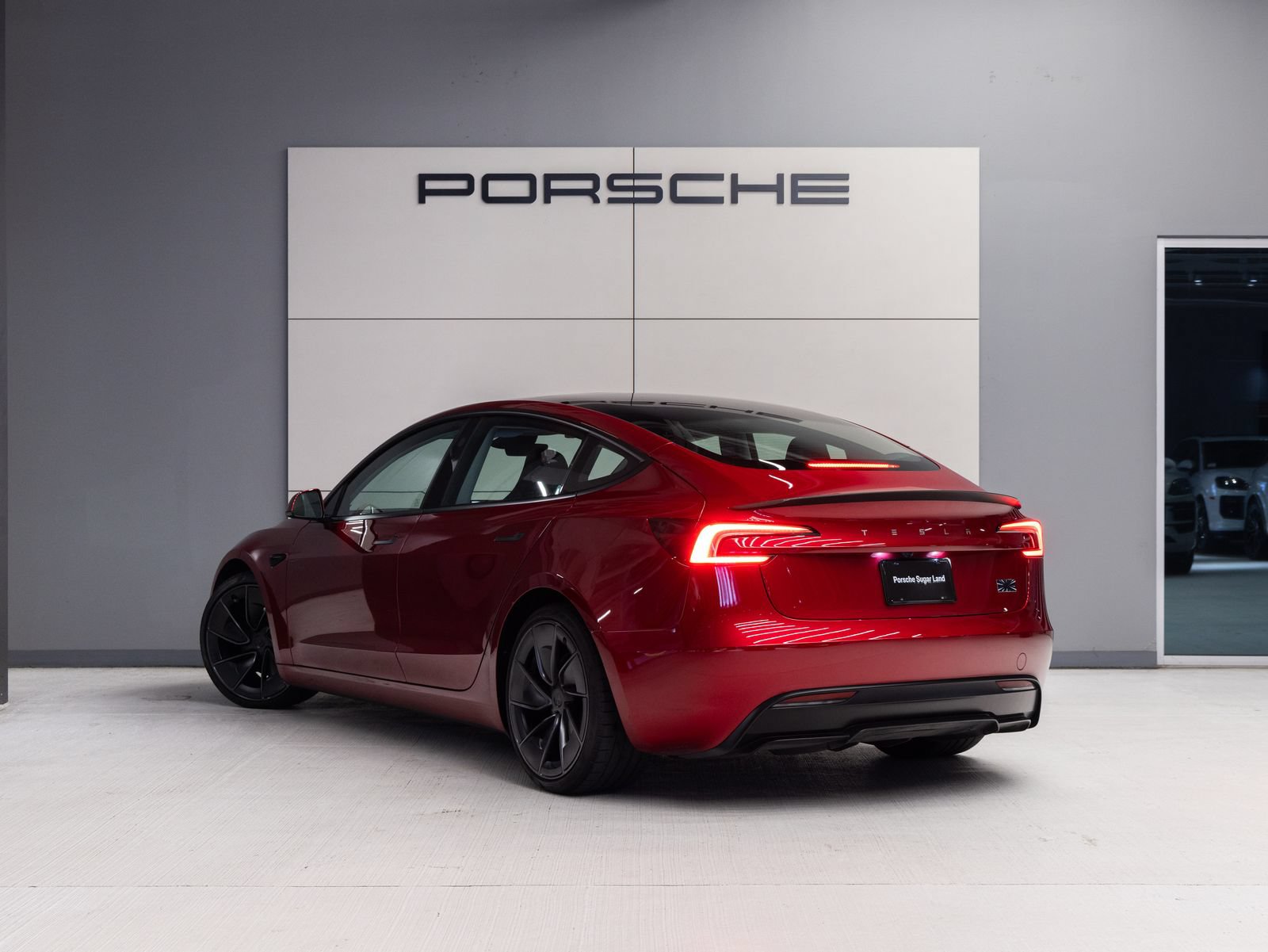 Used 2024 Tesla Model 3 Performance AWD/4WD image 3